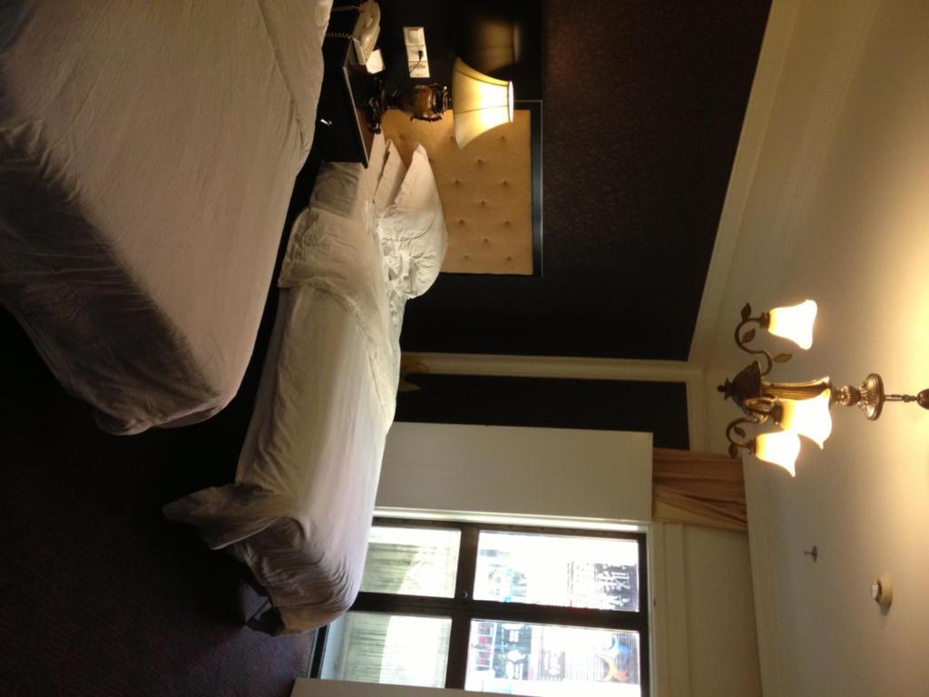 Manhattan Jinling Hotel Σανγκάη Εξωτερικό φωτογραφία