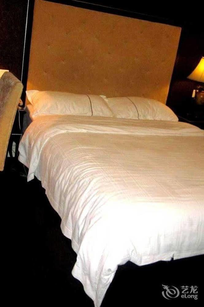 Manhattan Jinling Hotel Σανγκάη Εξωτερικό φωτογραφία