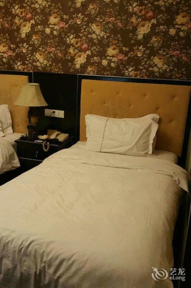 Manhattan Jinling Hotel Σανγκάη Εξωτερικό φωτογραφία