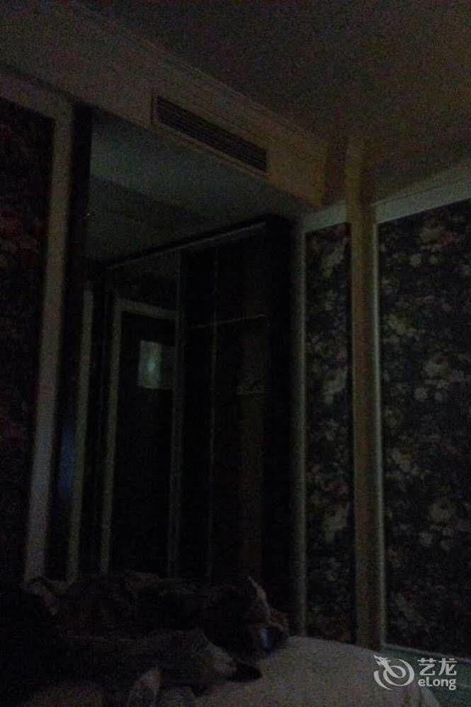Manhattan Jinling Hotel Σανγκάη Εξωτερικό φωτογραφία