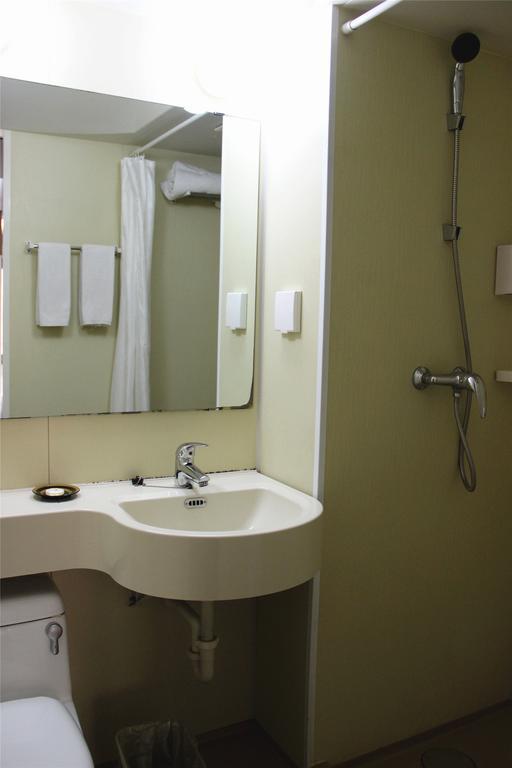 Manhattan Jinling Hotel Σανγκάη Δωμάτιο φωτογραφία