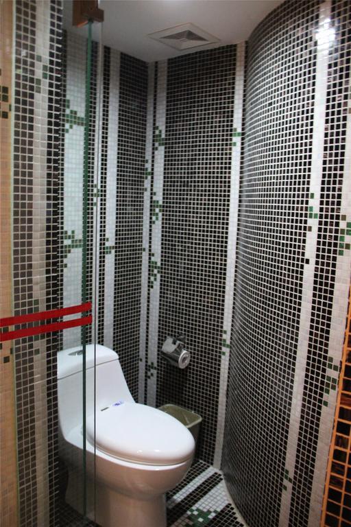 Manhattan Jinling Hotel Σανγκάη Δωμάτιο φωτογραφία